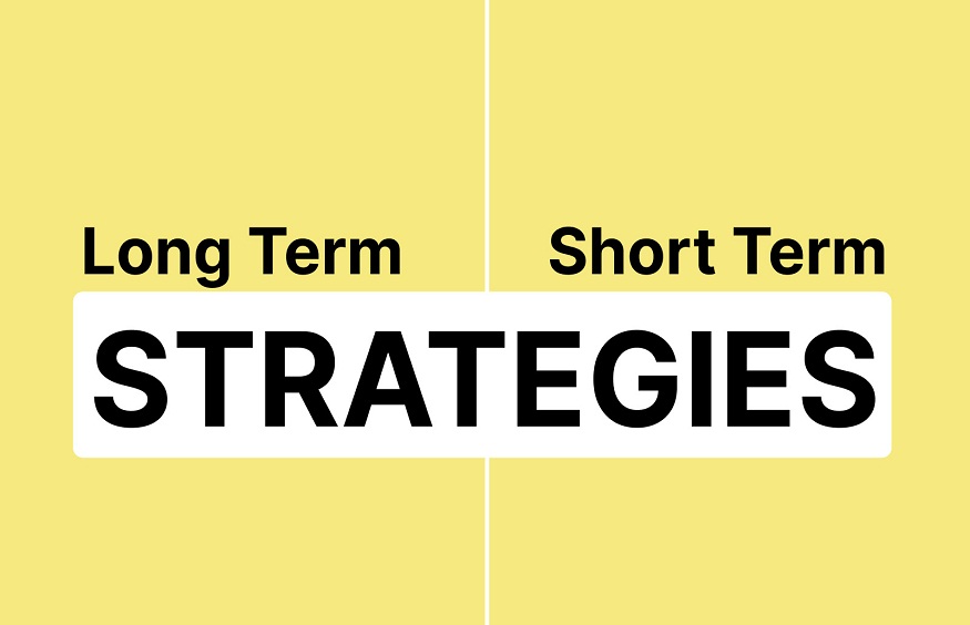 Long-Term vs. Short-Term Investment Strategies